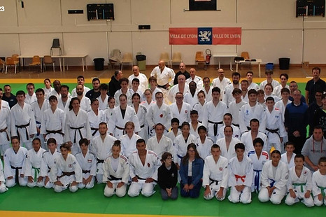 photo groupe stage arbitrage lyon 07 10 23_edited.jpg