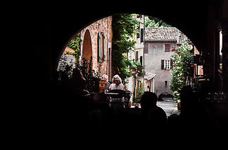 Valbonne Arch-3.jpg
