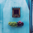 blue adobe window-ashley edge-realtor-monterey-carmel-real estate-inspection-paula-borowska-7r-z1UmWFAU-unsplash