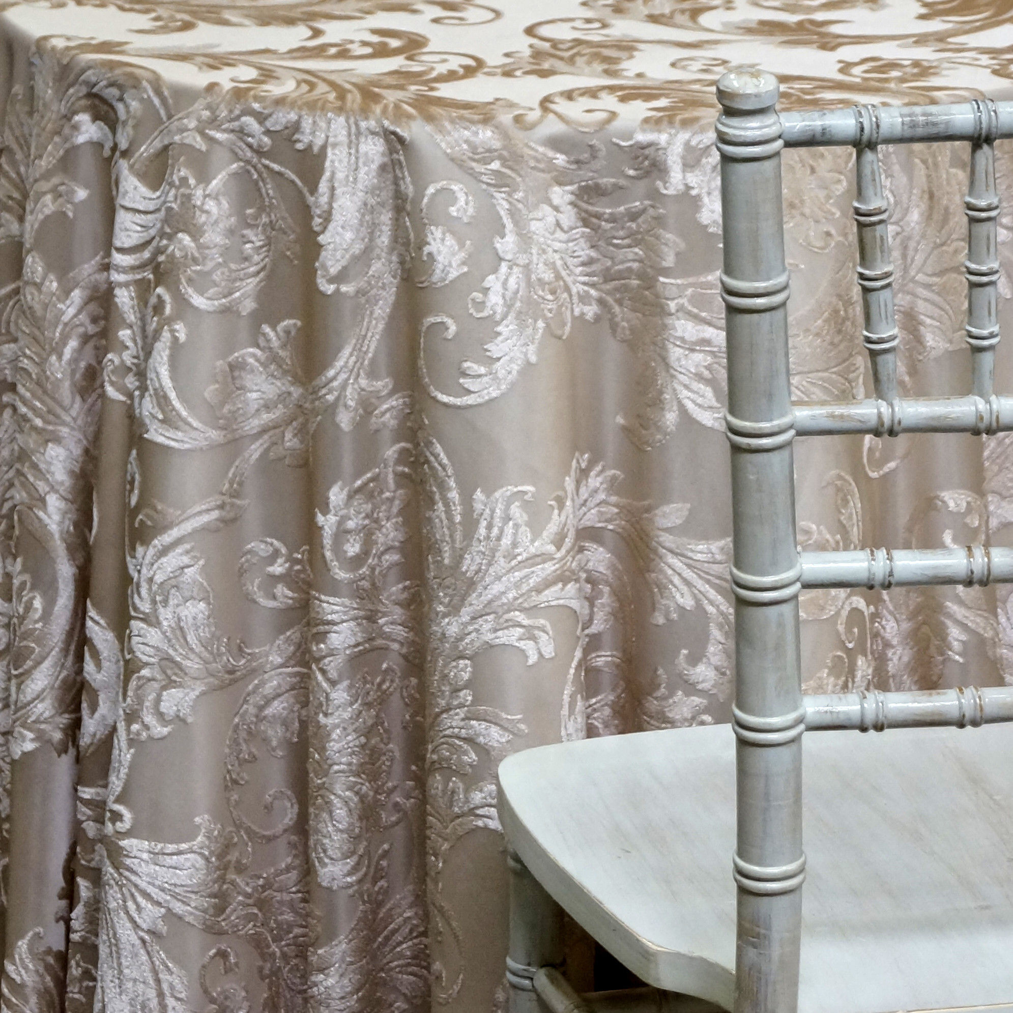 Champagne Victorian Jacquard Sheer Table Overlay