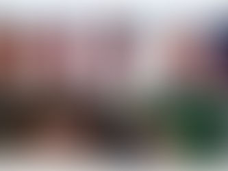 'Baywatch' e filme com Anne Hathaway chegam aos cinemas