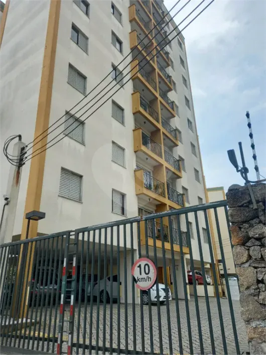 Apto. à venda 64 m² avenida Sabará – 67,00 m², 3 Dormitórios salão de festas e academia ótima locali