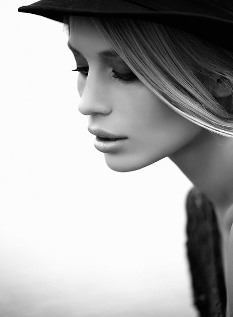Model in Black & White