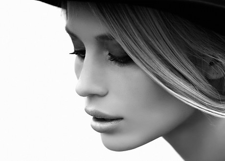 Model in Black & White