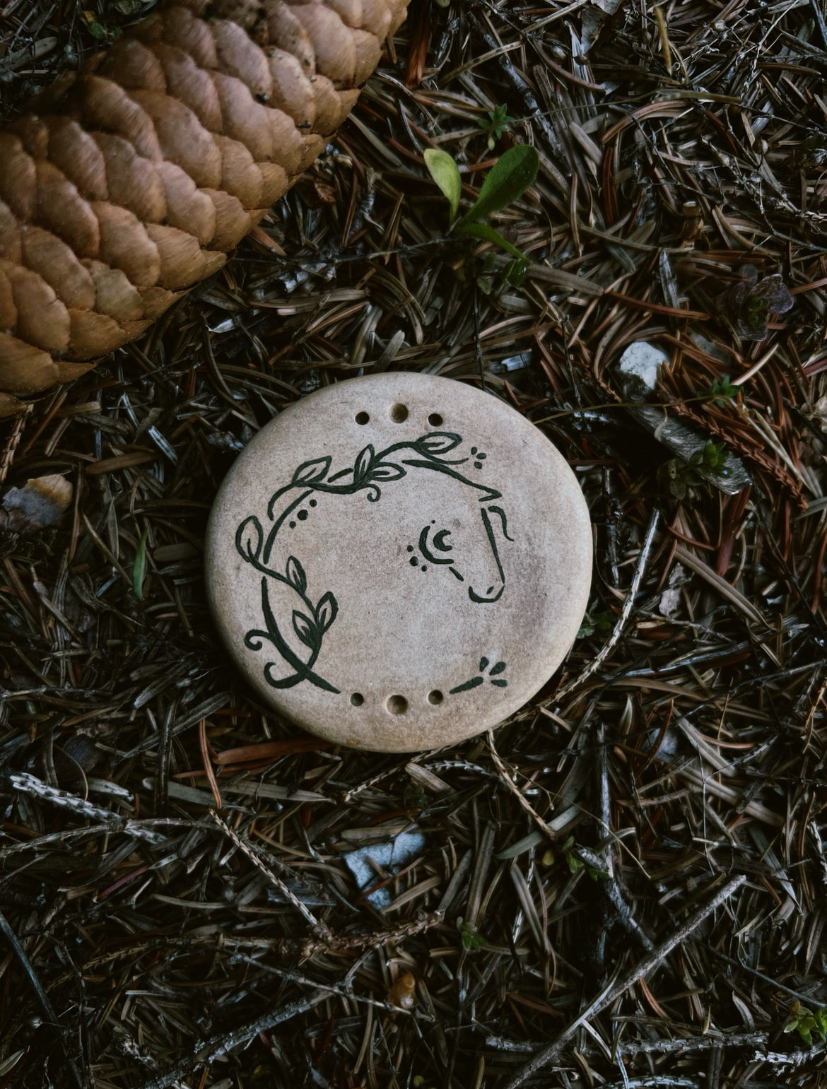 Talisman [Magnet] - Wild & Rooted