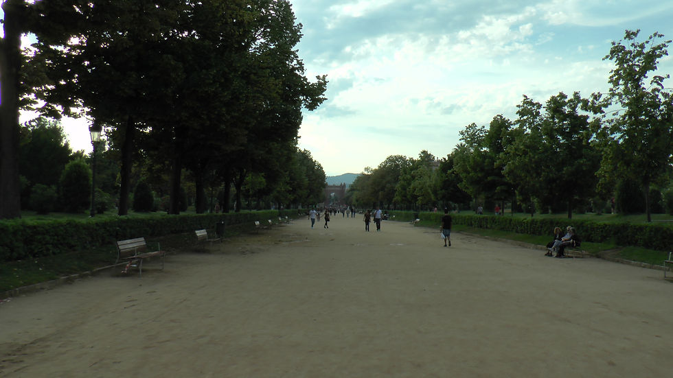 Parc de la Ciutadella amb Arc de Tri