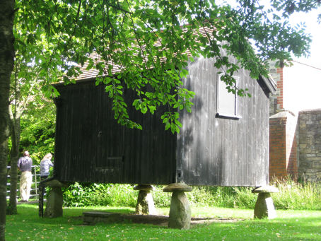 A Guide to The Modern Uses for Staddle Stones