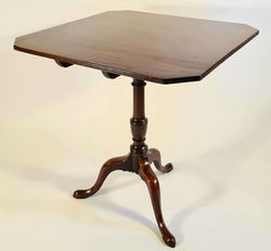 george-ii-table_12051_pic2_size4.jpg
