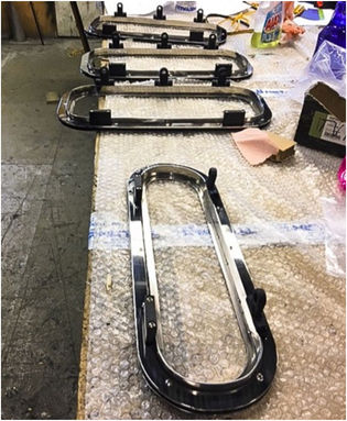 Super shiny stainless steel window frames during manufacturing