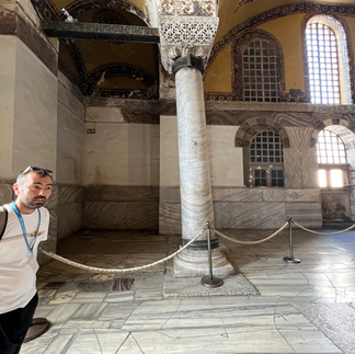 hagia sophia earthquake effected column