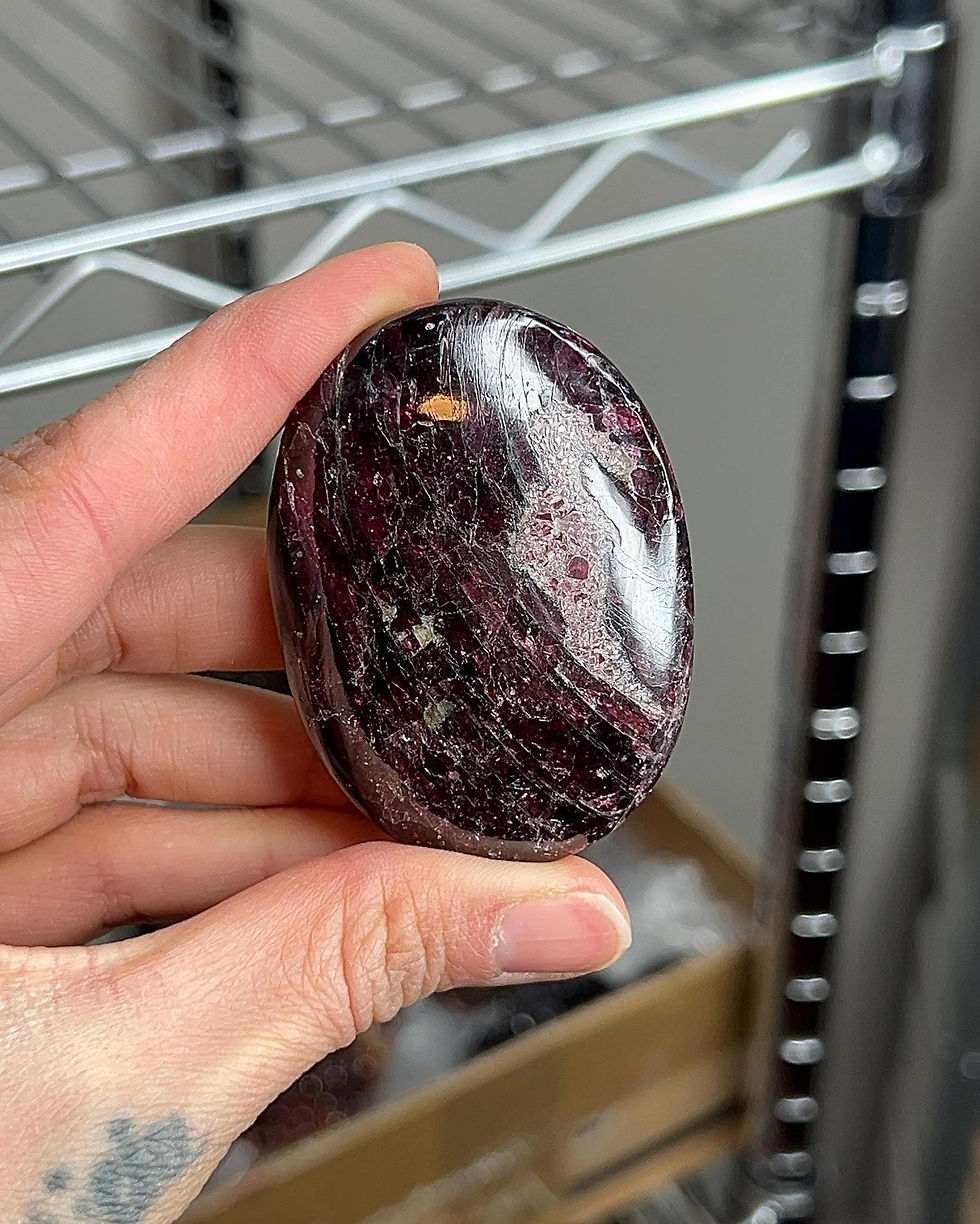 Thumbnail: Garnet Palm Stone #G5 - High Quality, Deep Wine Garnet Crystal - January