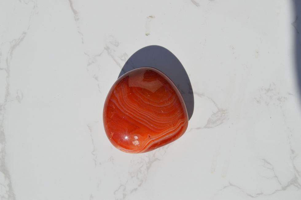 Thumbnail: Carnelian Palm Stone