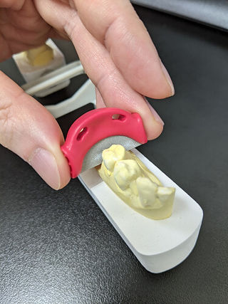 How to use qwik strip