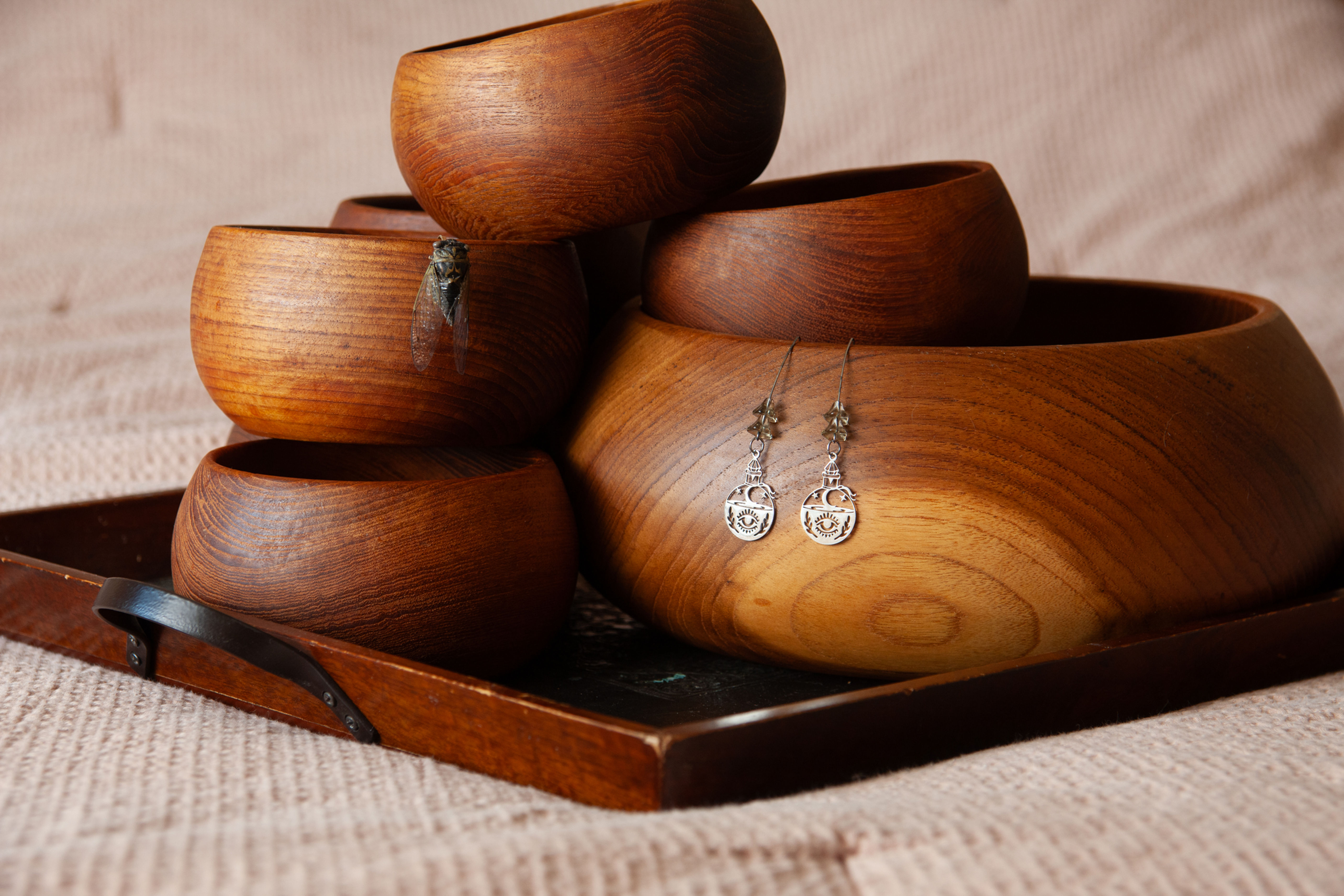 EARRINGS - Potion LowhangDangles