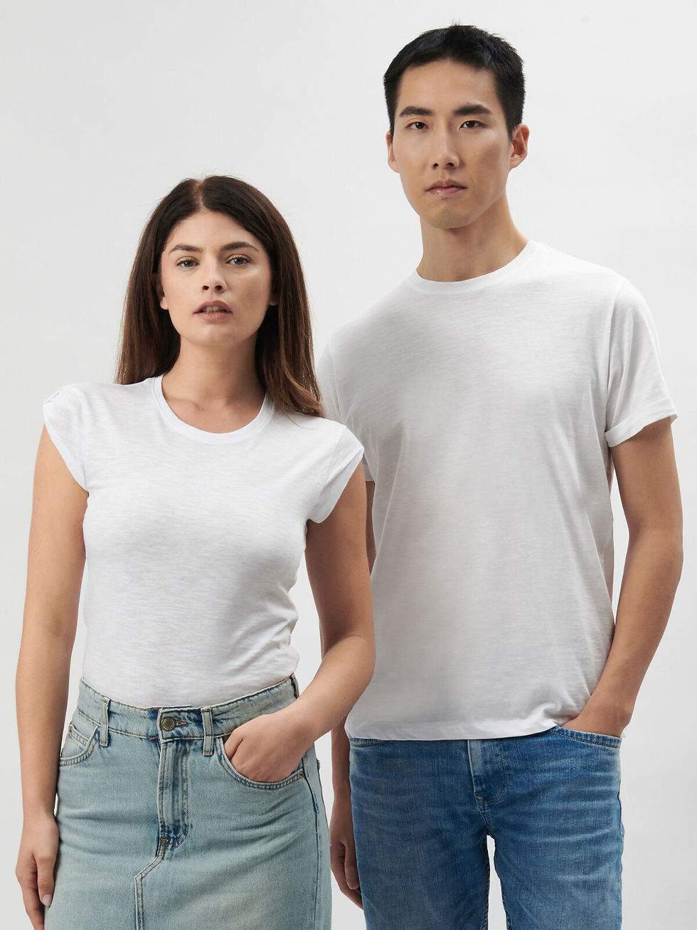 Miniature : T-shirt manches longues col V coton - 2 coloris