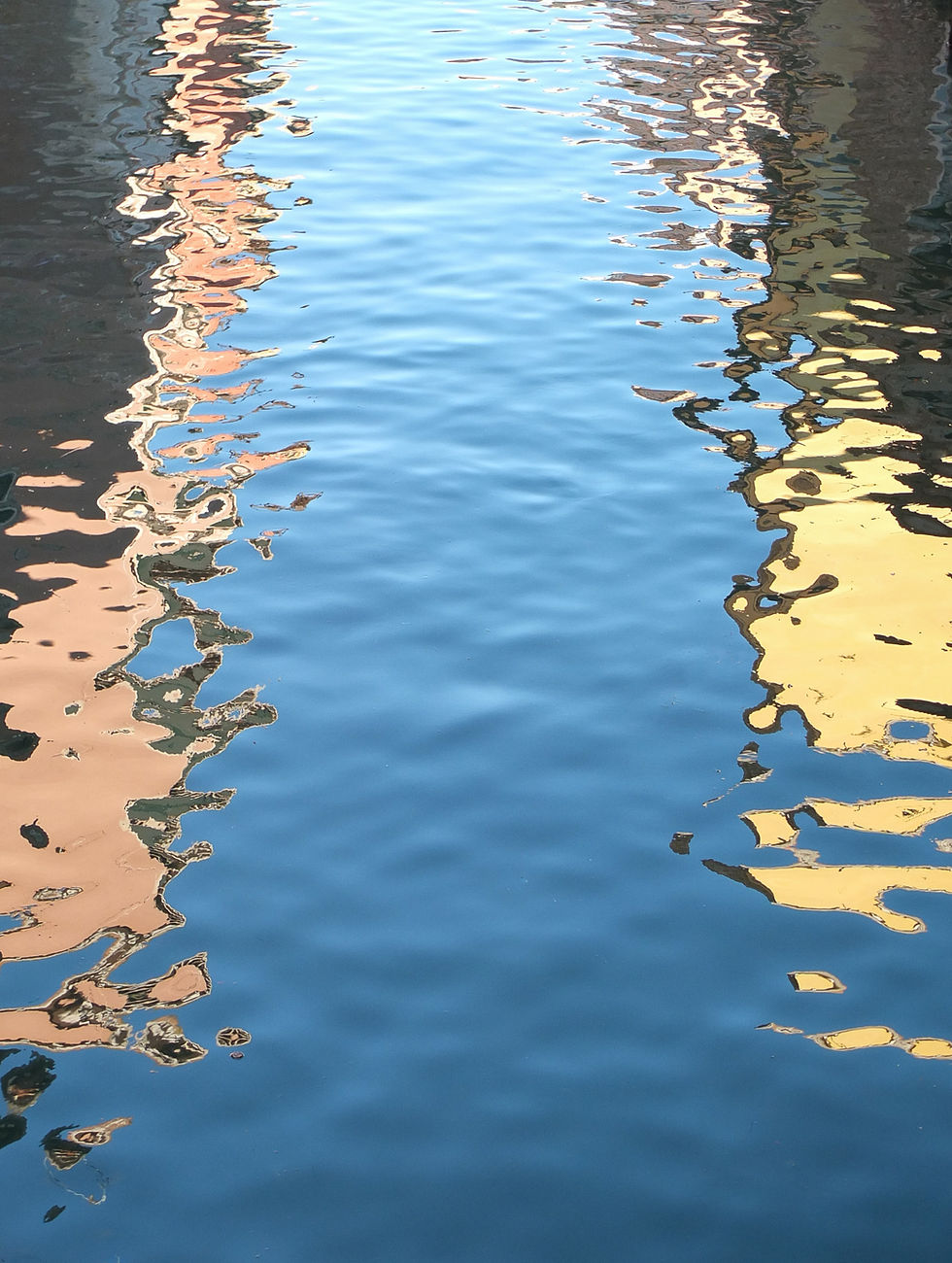 Miniatura: REFLEXOS REFLEXÕES - Photos from Venice's reflections on water
