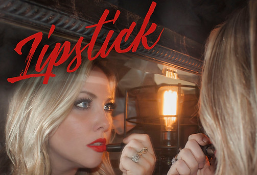 Lipstick_Square (1).jpg