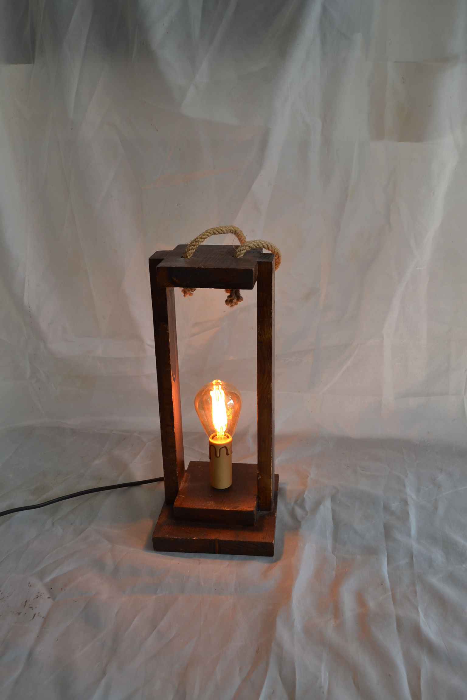 "Ahşap Fener" Lamba