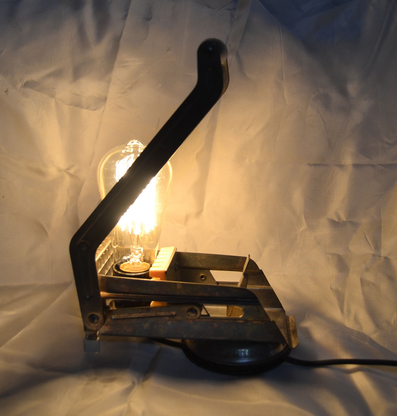 "Patates Doğrayıcı" Lamba