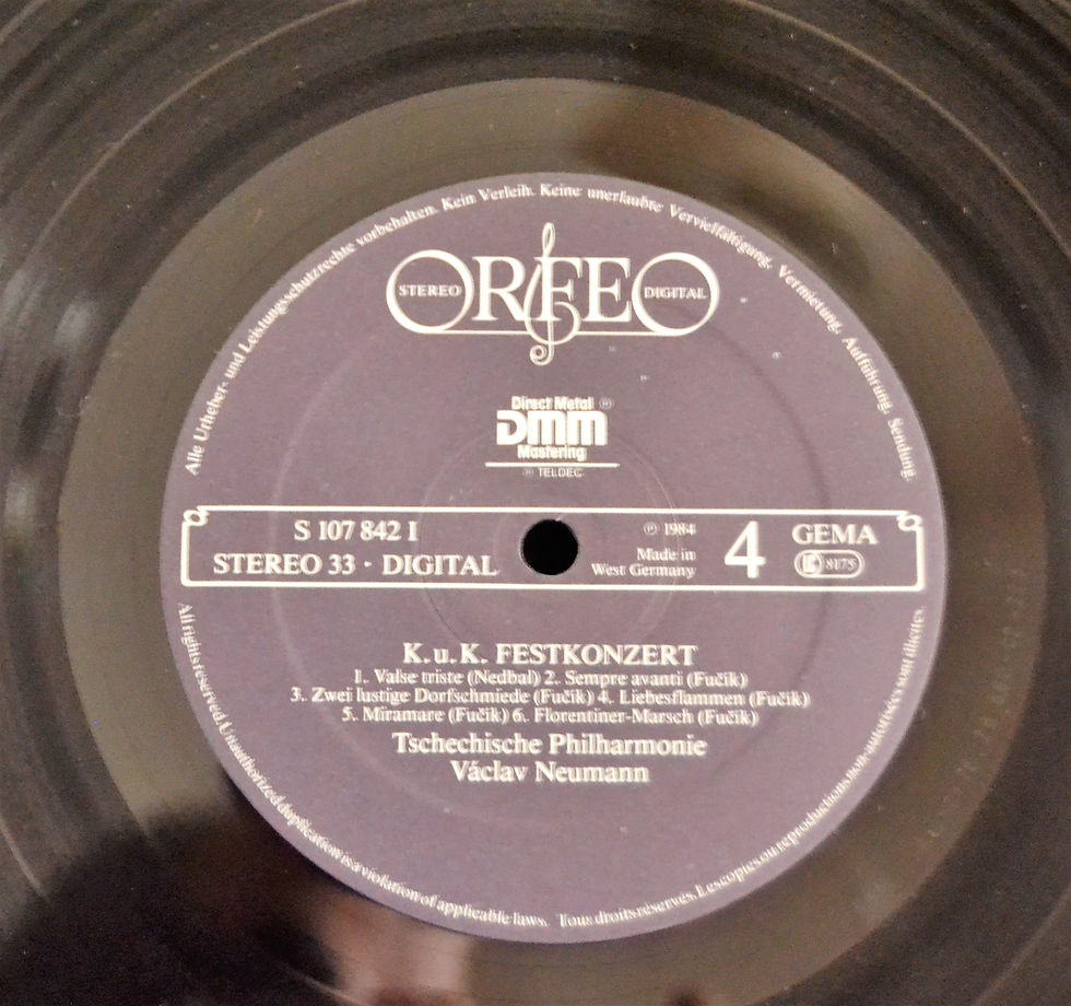 Küçük resim: Tschechische Philharmonie, Václav Neumann – KuK Festkonzert (Orfeo, 1984)