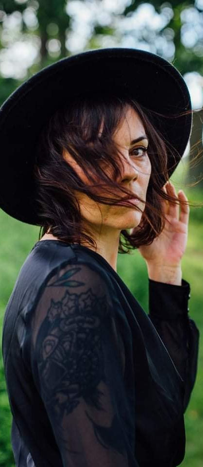 Portrait of Isabel Vinson of Bella Vision Photo