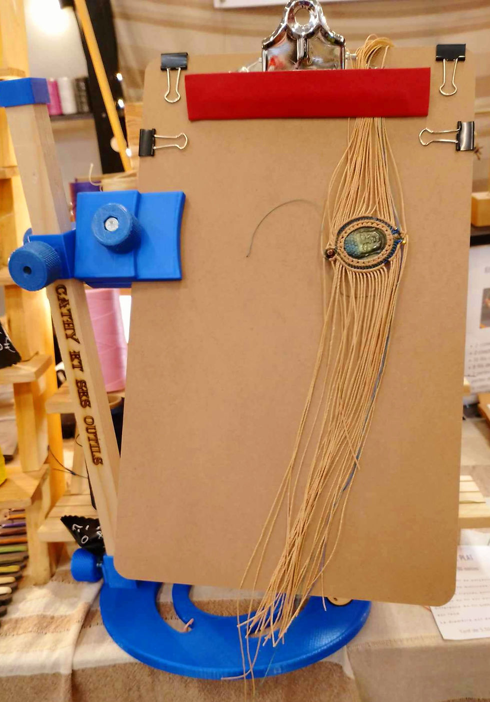 Miniature : SUPPORT DE TAMBOUR BRODERIE