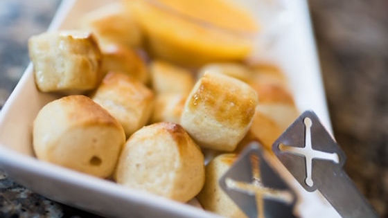 Soft Pretzel Bites