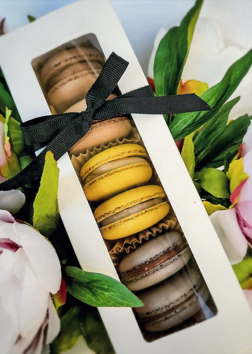 Macaron Box