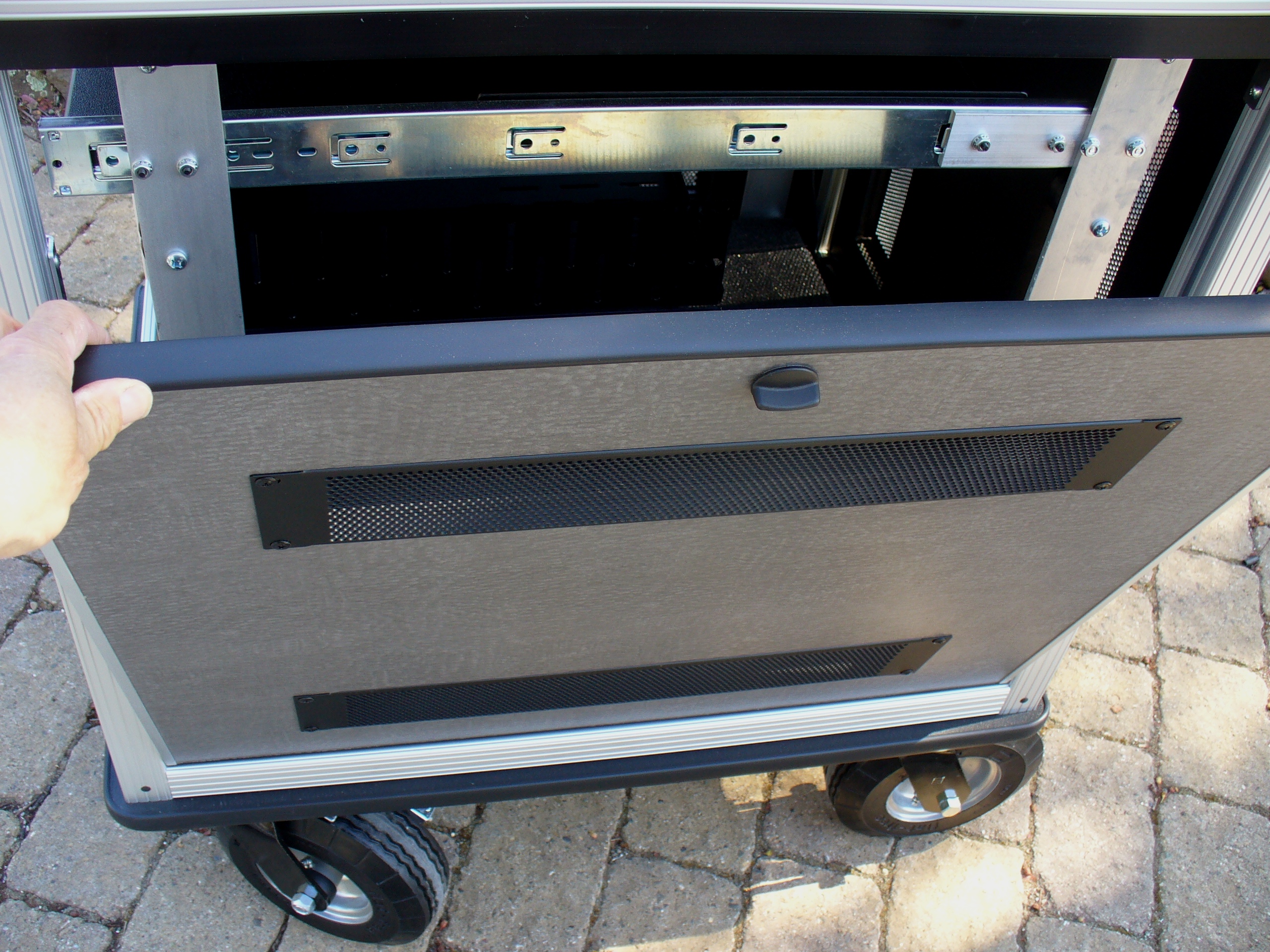 Removable Vented Panel Option