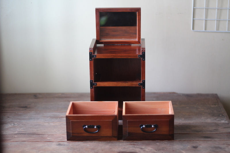 Thumbnail: Small Japanese Kyodai Tansu (Vanity Box)