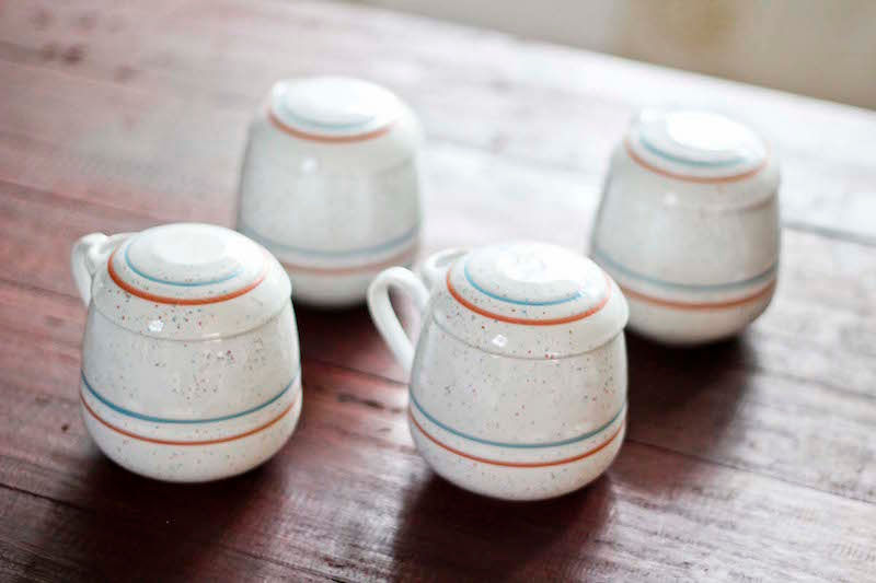 Thumbnail: Teacup with Lid