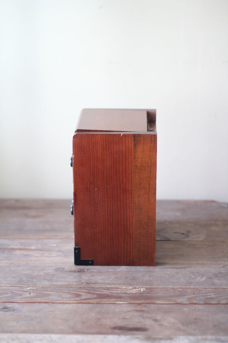 Thumbnail: Small Japanese Kyodai Tansu (Vanity Box)