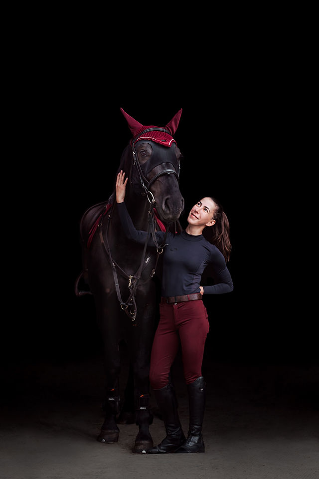 Horse black background session sydney
