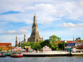 Bangkok Travel Guide: Top Attractions, Food, and Local Experiences