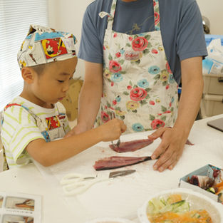 魚育とは?|子どもの五感と学びを育てる新しい食育