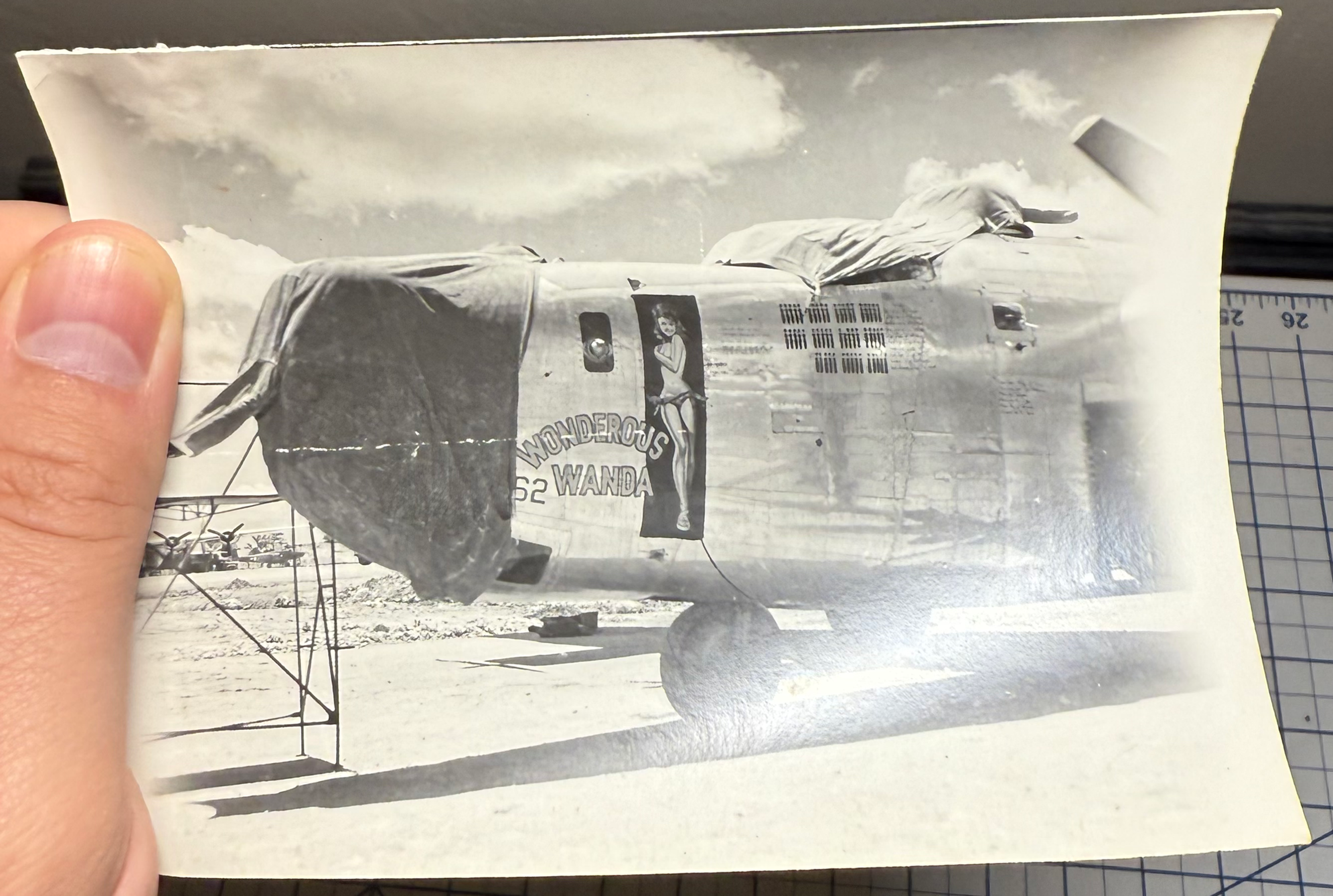 WWII Aircraft "Wonderous Wanda" Pin Up Girl Photo B-24 Liberator