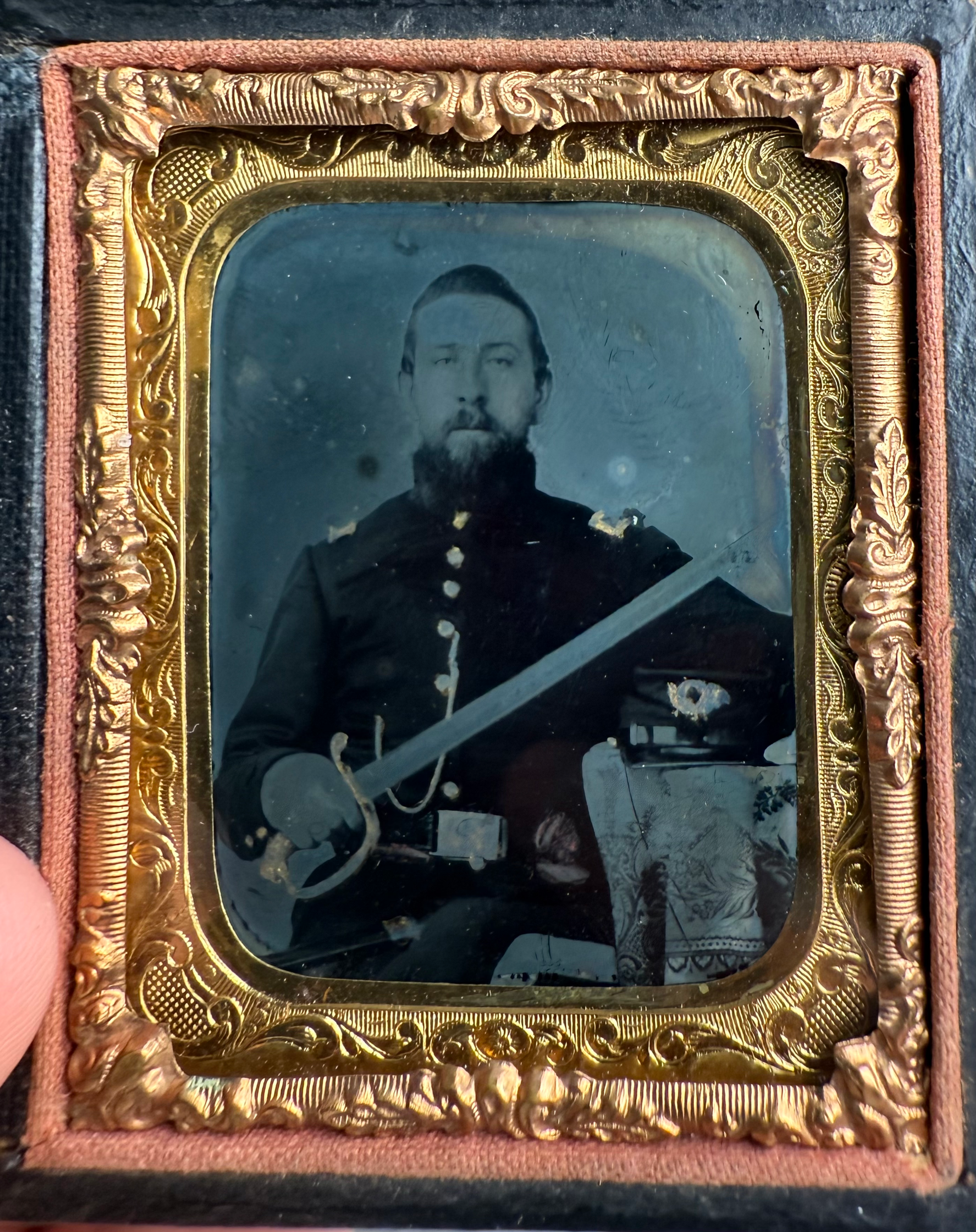 Civil War 1/9 Ambrotype of Infantrymen Holding Sword