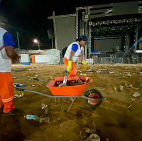 Prefeitura de Cruzeiro do Sul recolhe 19 toneladas de resíduos do Complexo Esportivo após primeira noite do Festival da Farinha