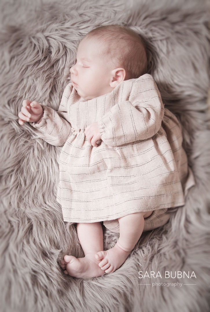 Neugebornenen Fotos, Baby Fotos, Newborn phototgraphy, Newborn, Fotostudio, zert. Berufsfotografin, SARA BUBNA photography, Sara Bubna, Fotoshooting, QAP, EP, Meisterfotograf, Leopoldskron, Salzburg, Fotografin, Kinderfotos