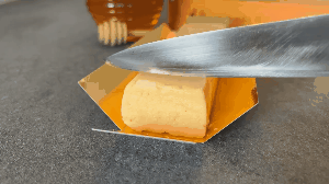 GIF テリーヌカット3.gif