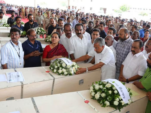 കുവൈറ്റിൽ മരിച്ചവർക്ക് നാടിന്റെ അന്ത്യാഞ്ജലി