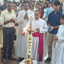 'എലൈവ് - എ ഡേ വിത്ത് ദി ആർച്ച്ബിഷപ്പ്'