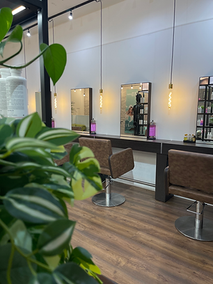 CAREER
HAIRDRESSING JOBS
BATHGATE SALON