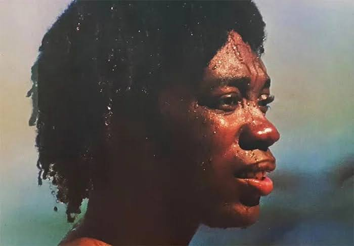 Milton Nascimento na capa de seu álbum MILTON, de 1976 | Foto: Cafi