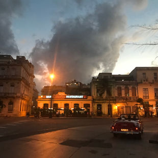 Havana by night. Hawana nocą