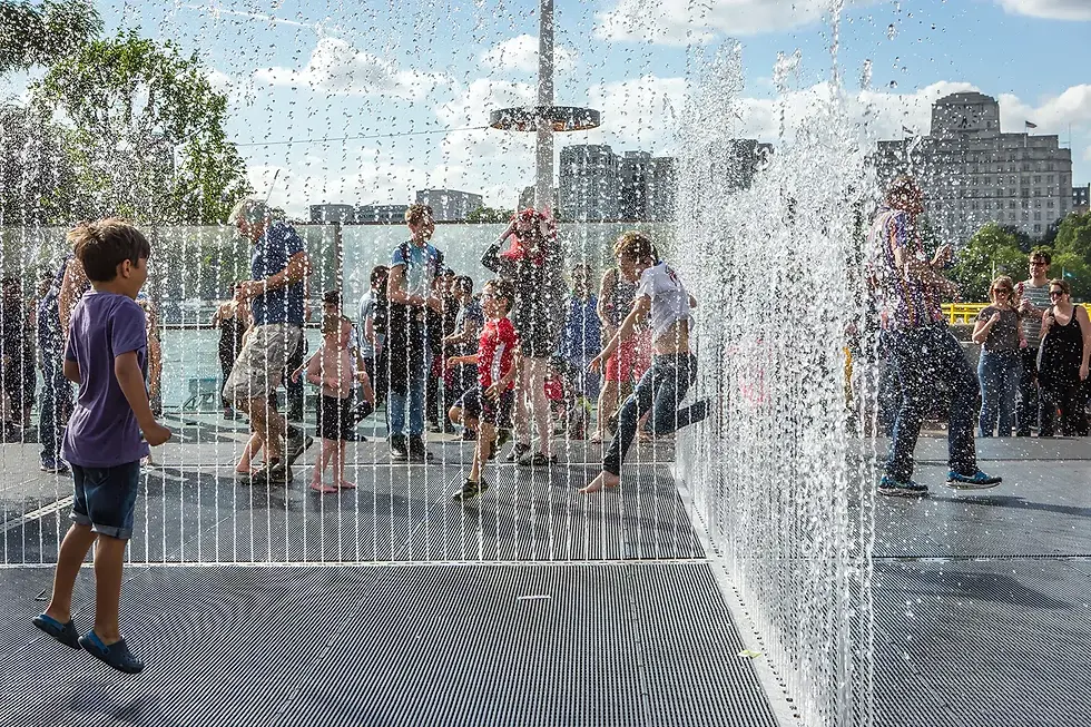 Jeppe Hein's Appearing Rooms - concerted fountains at Southbank Centre