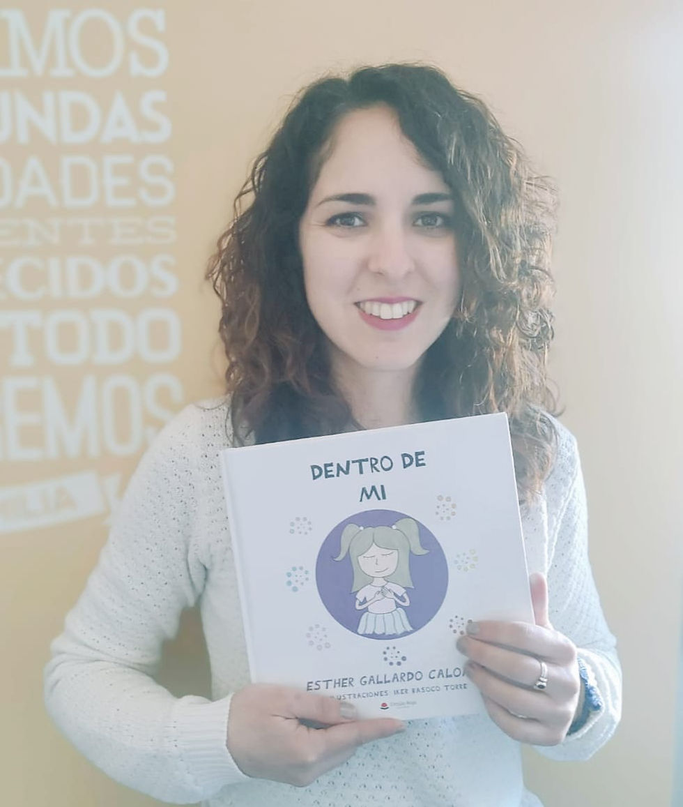 ENTREVISTA A ESTHER GALLARDO CALONGE AUTORA DEL LIBRO DENTRO DE MÍ