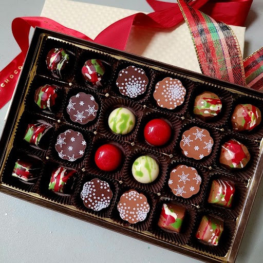 Thumbnail: Chocolat Moderne Comfort & Joy 24 Piece