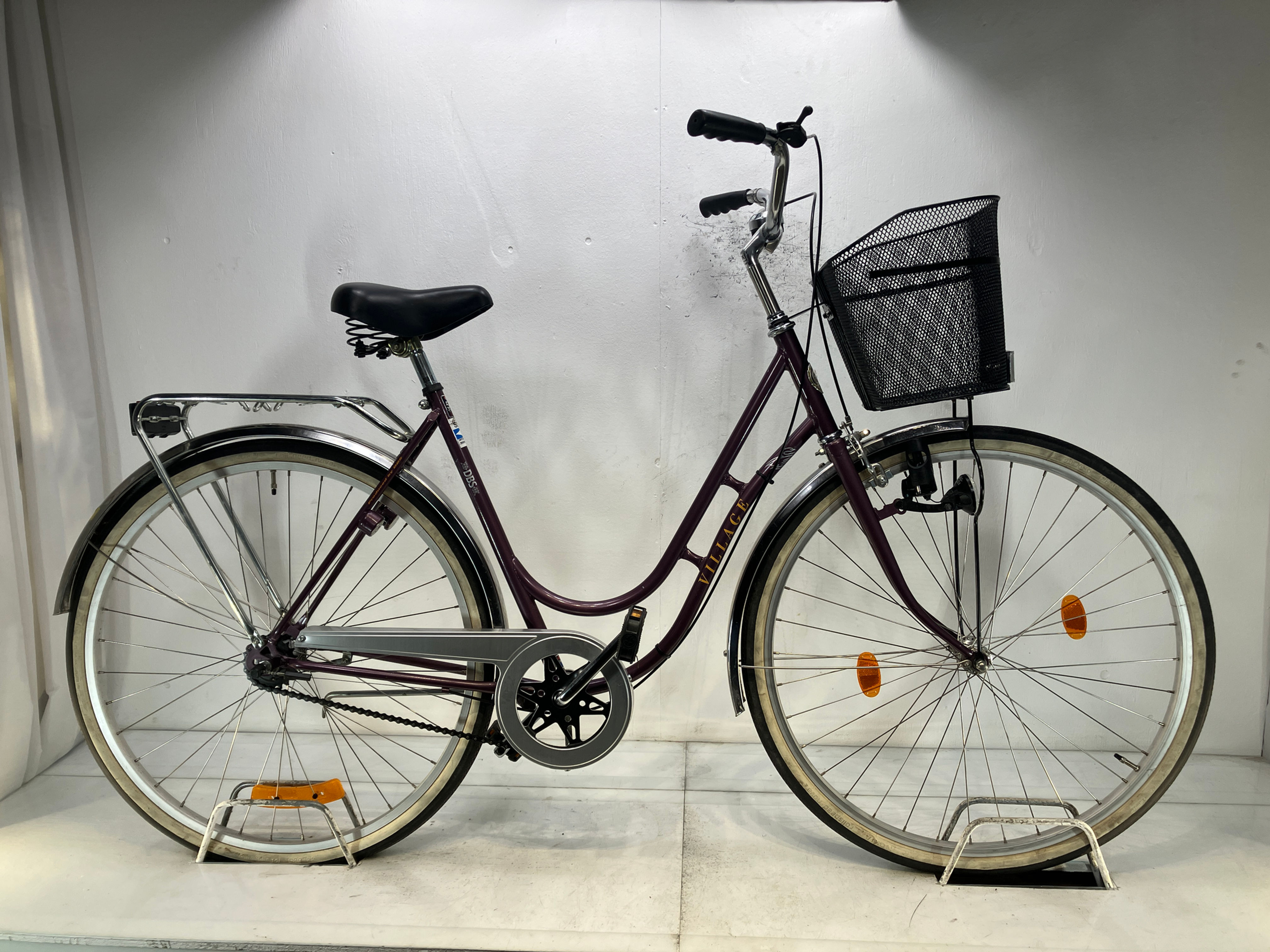 DBS Village damcykel