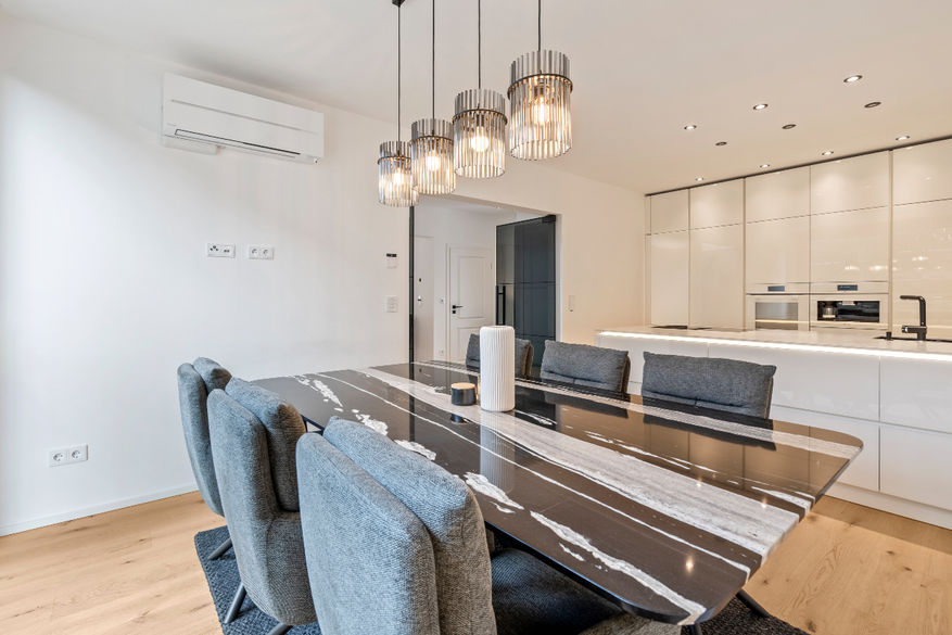 Offene Küche mit Essbereich – Immobilienfotograf Nürnberg